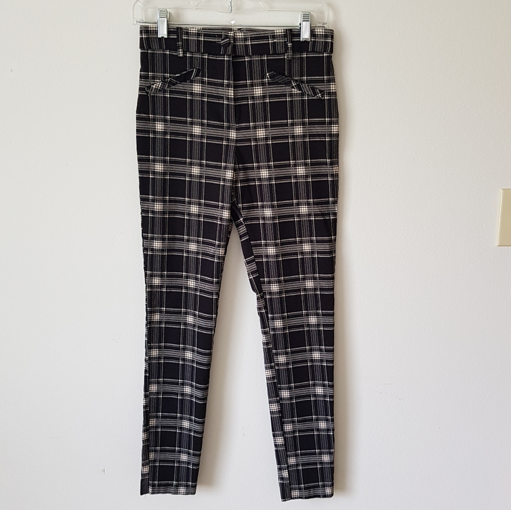 2/10 $Black and Gray plaid  Primark pant